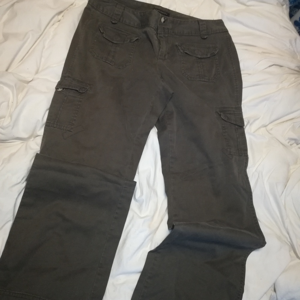 Size 10/11 pants bundle - Picture 5 of 6